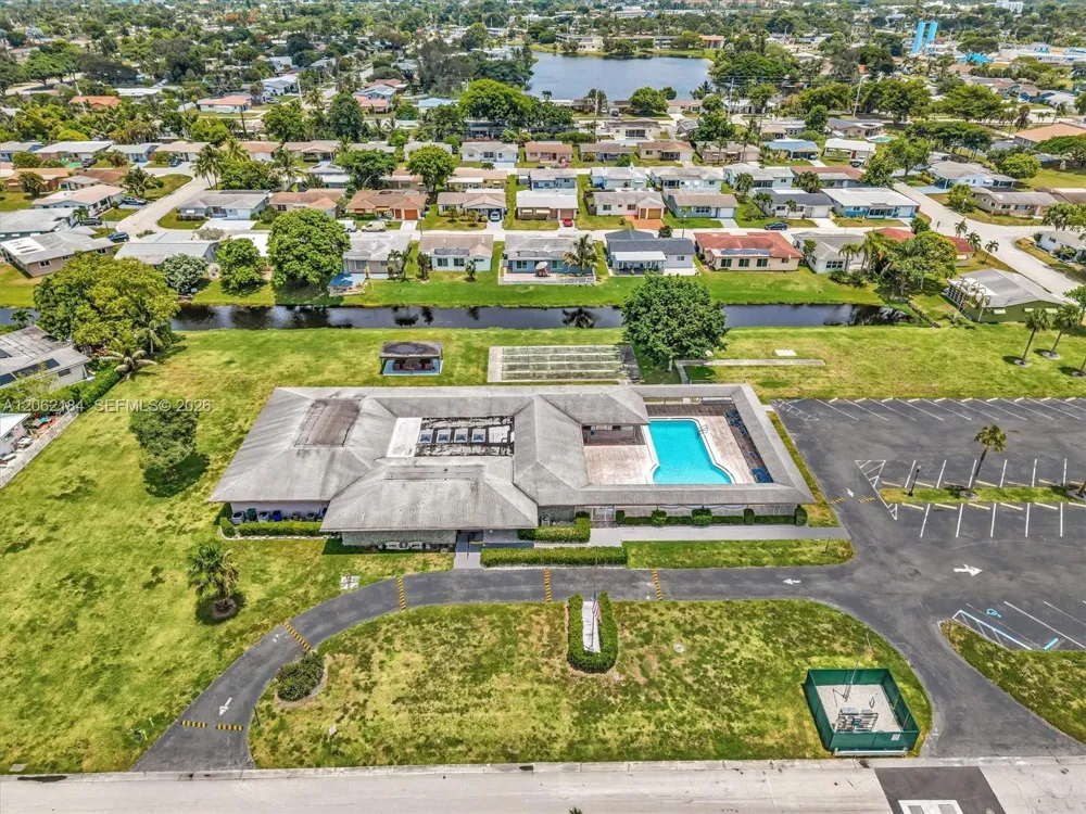 1065 NW 68th Ter Margate, FL 33063