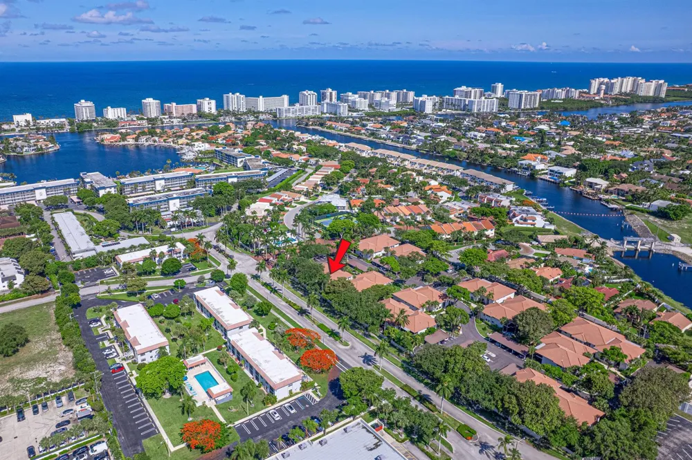 85 PELICAN POINTE DRIVE #203 Delray Beach, FL 33483