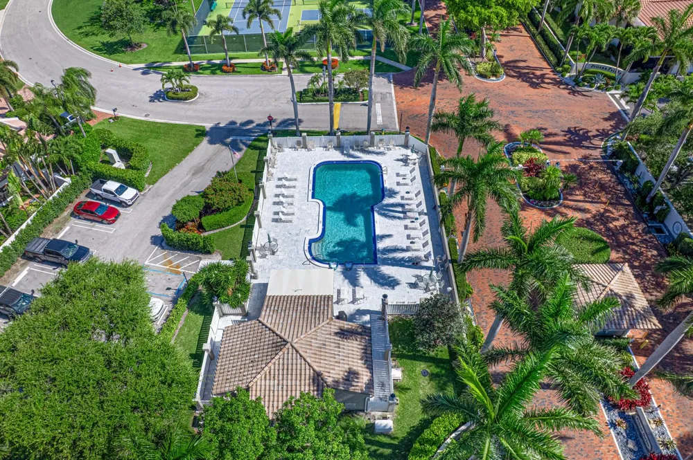 85 PELICAN POINTE DRIVE #203 Delray Beach, FL 33483