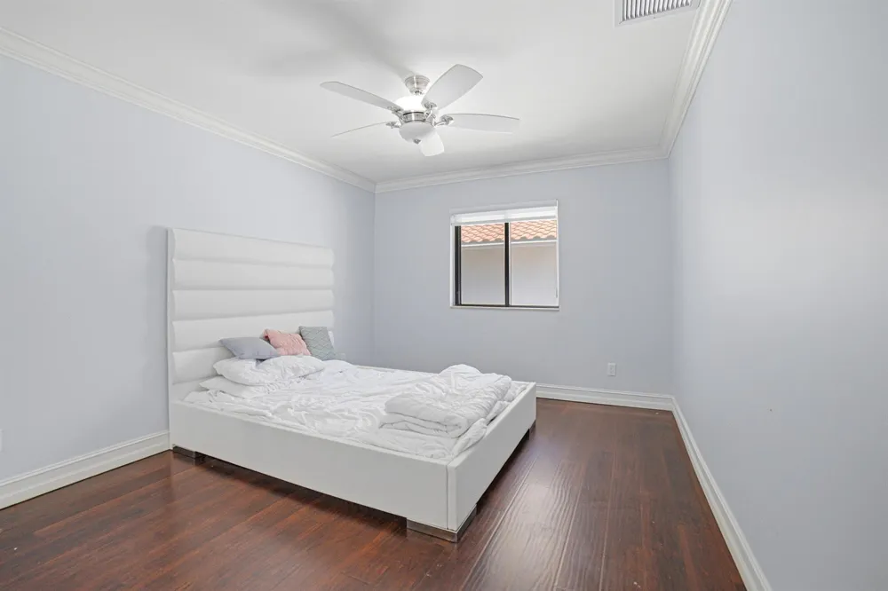 85 PELICAN POINTE DRIVE #203 Delray Beach, FL 33483