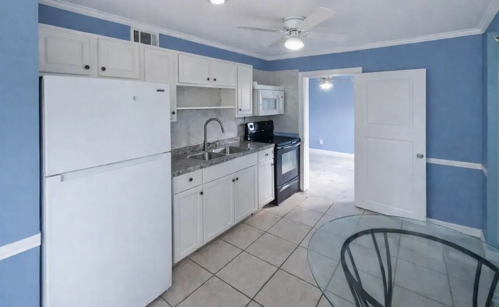 715 10TH STREET Fort Pierce, FL 34950