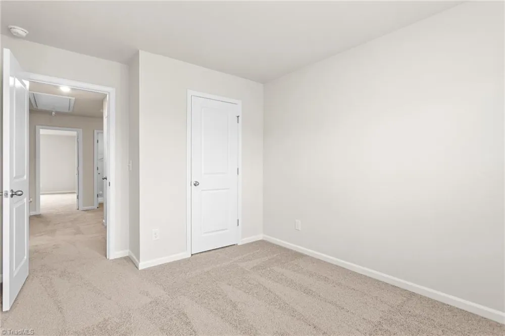 2122 Willow Glen Drive Graham, NC 27253