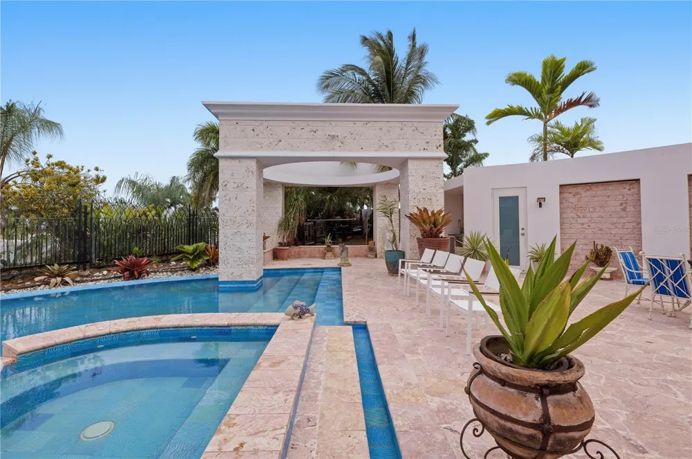 187 GORRION STREET San Juan, PR 00926