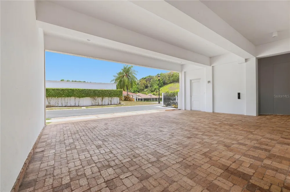 187 GORRION STREET San Juan, PR 00926