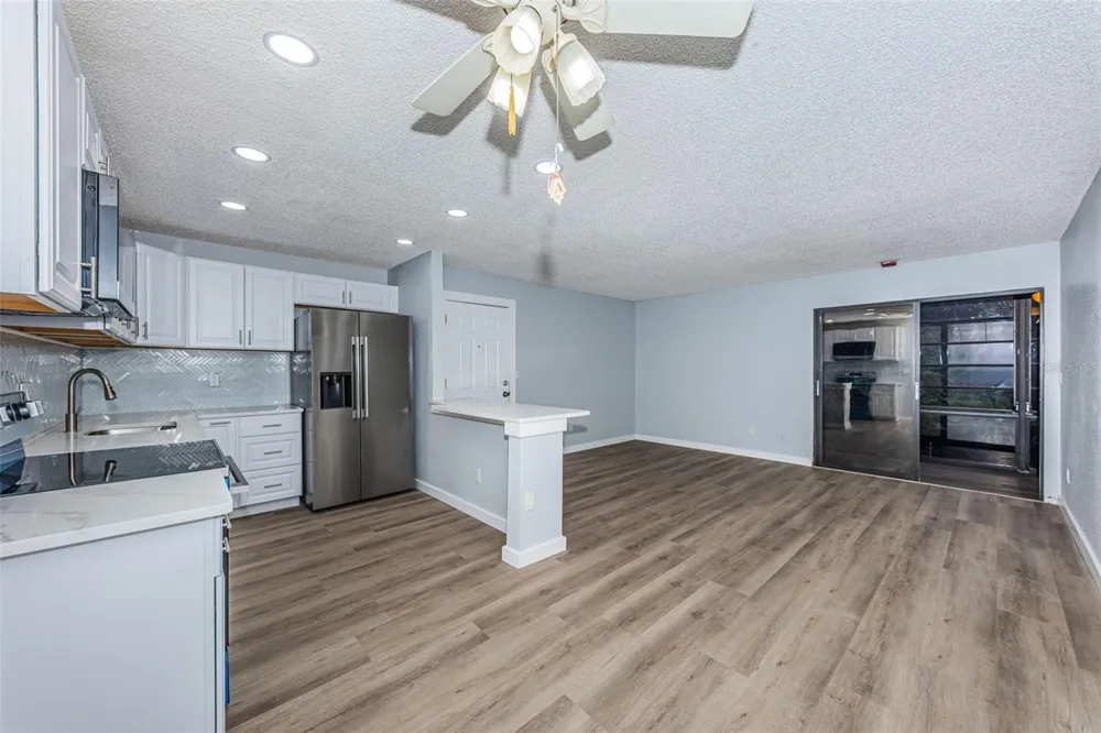3295 FOX CHASE CIRCLE #107 Palm Harbor, FL 34683
