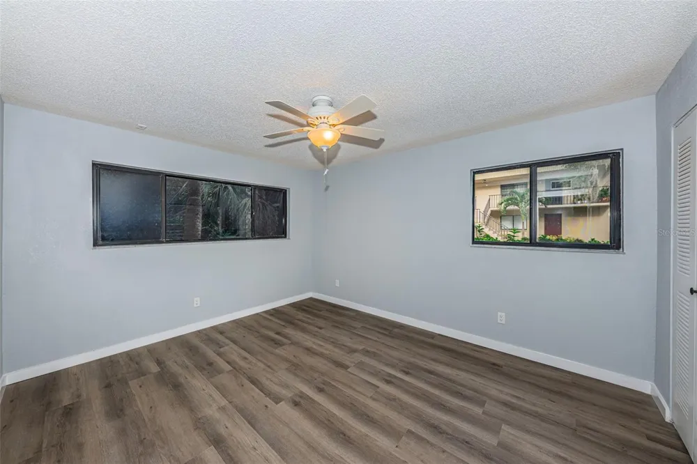 3295 FOX CHASE CIRCLE #107 Palm Harbor, FL 34683