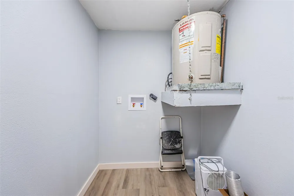 3295 FOX CHASE CIRCLE #107 Palm Harbor, FL 34683