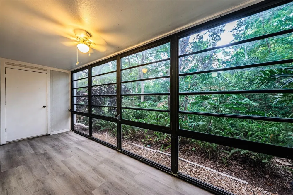 3295 FOX CHASE CIRCLE #107 Palm Harbor, FL 34683
