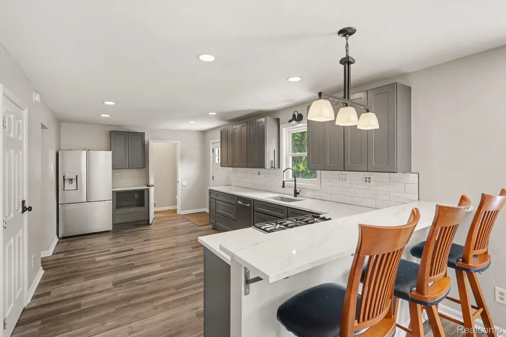 1253 Harper Road Alaiedon Township, MI 48854