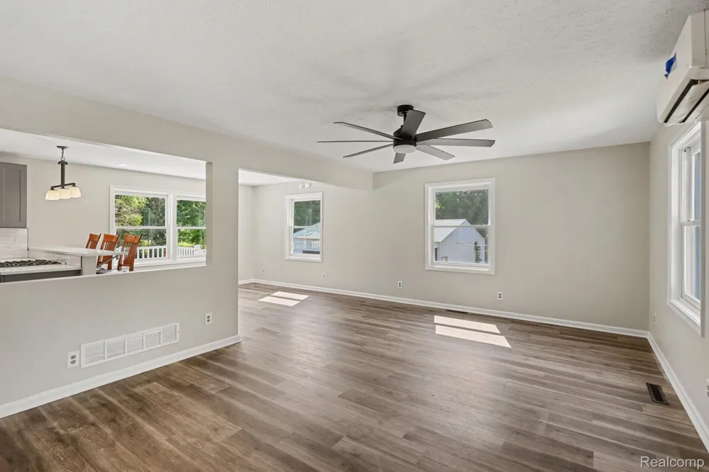 1253 Harper Road Alaiedon Township, MI 48854