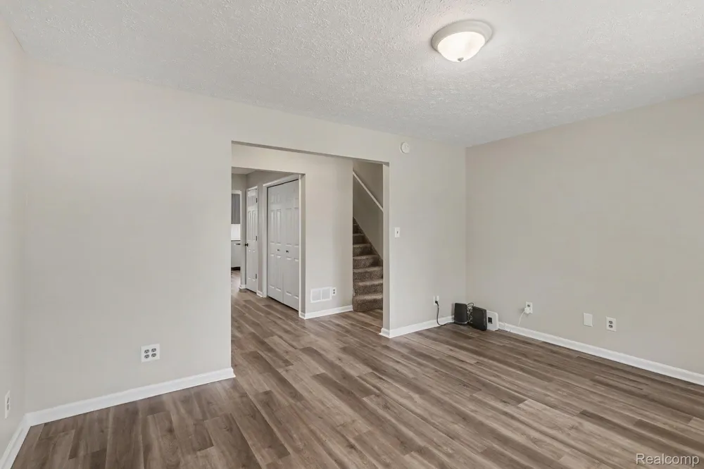 1253 Harper Road Alaiedon Township, MI 48854