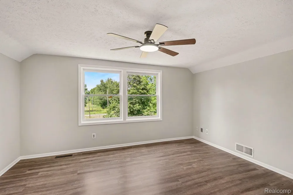 1253 Harper Road Alaiedon Township, MI 48854