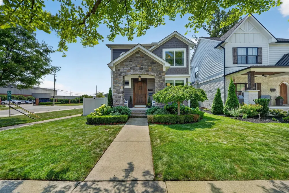 1992 Holland Street Birmingham, MI 48009