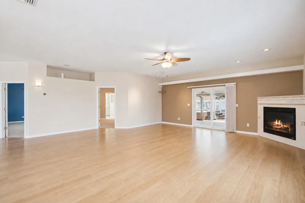 173 FLAMINGO RD Edgewater, FL 32141