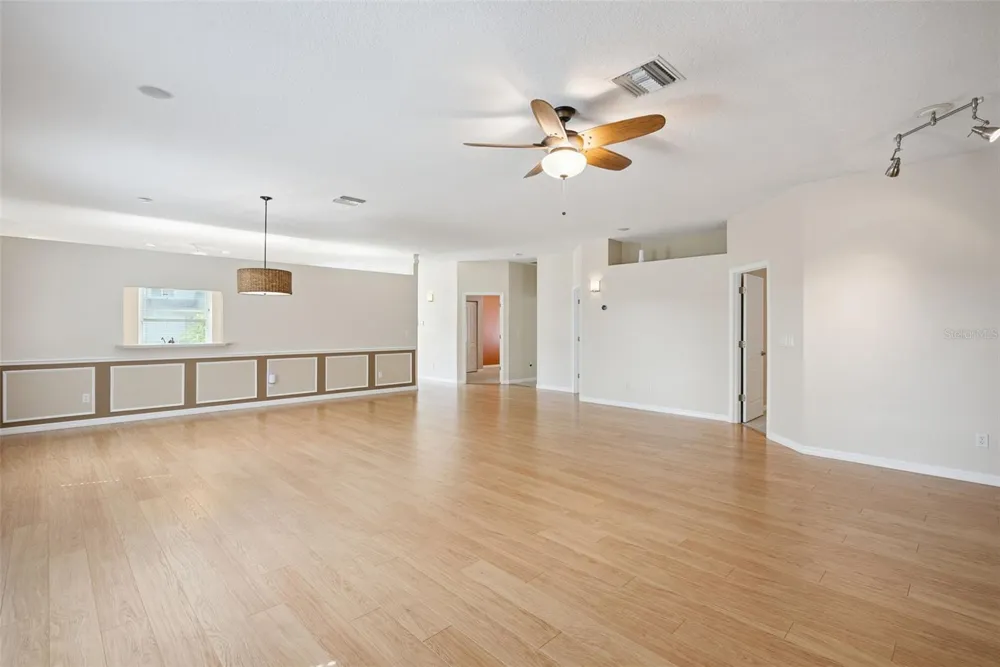173 FLAMINGO RD Edgewater, FL 32141