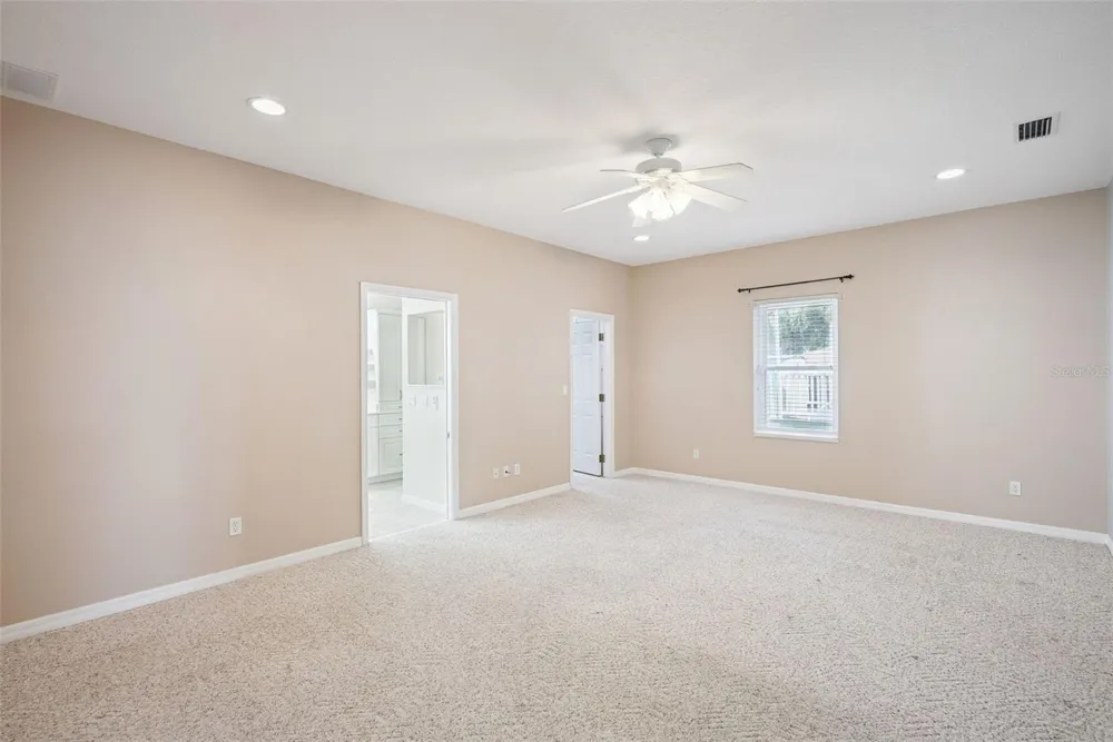 173 FLAMINGO RD Edgewater, FL 32141