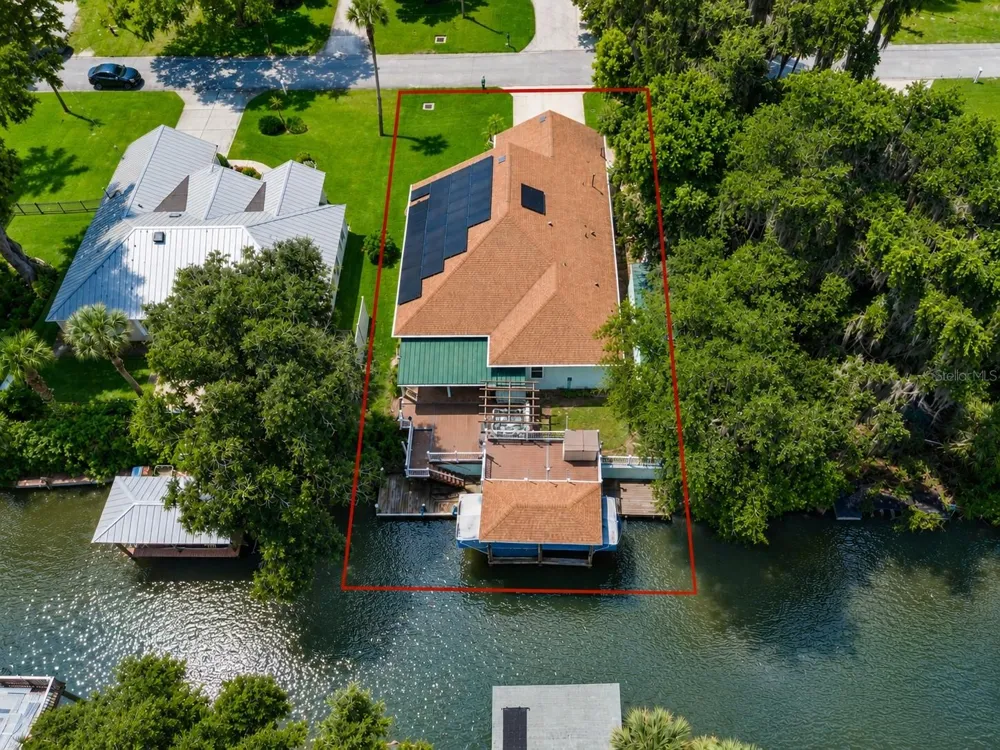 173 FLAMINGO RD Edgewater, FL 32141