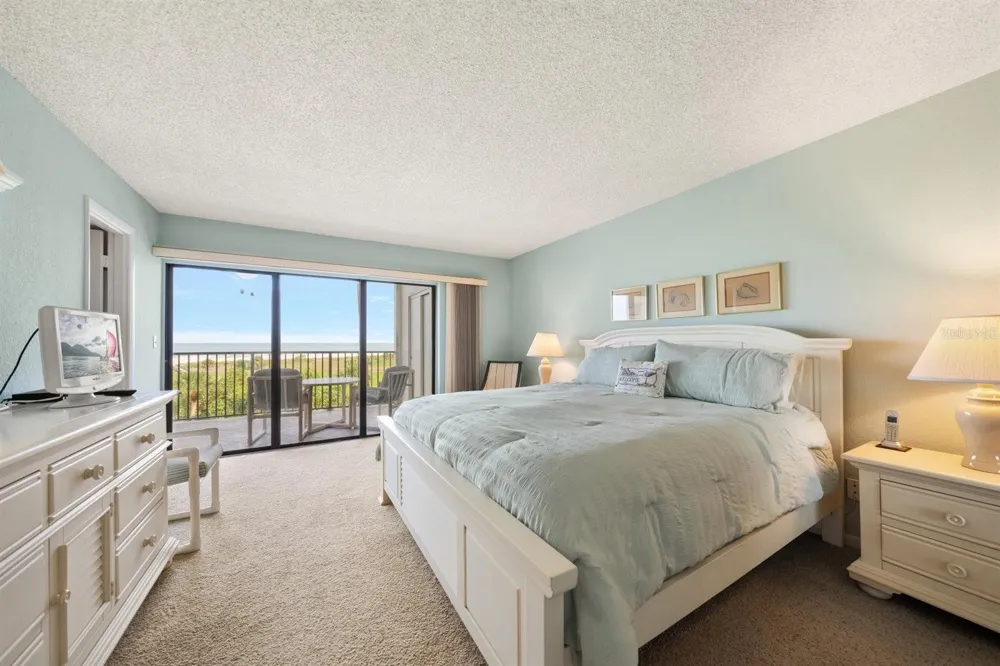 1230 GULF BOULEVARD #403 Clearwater Beach, FL 33767