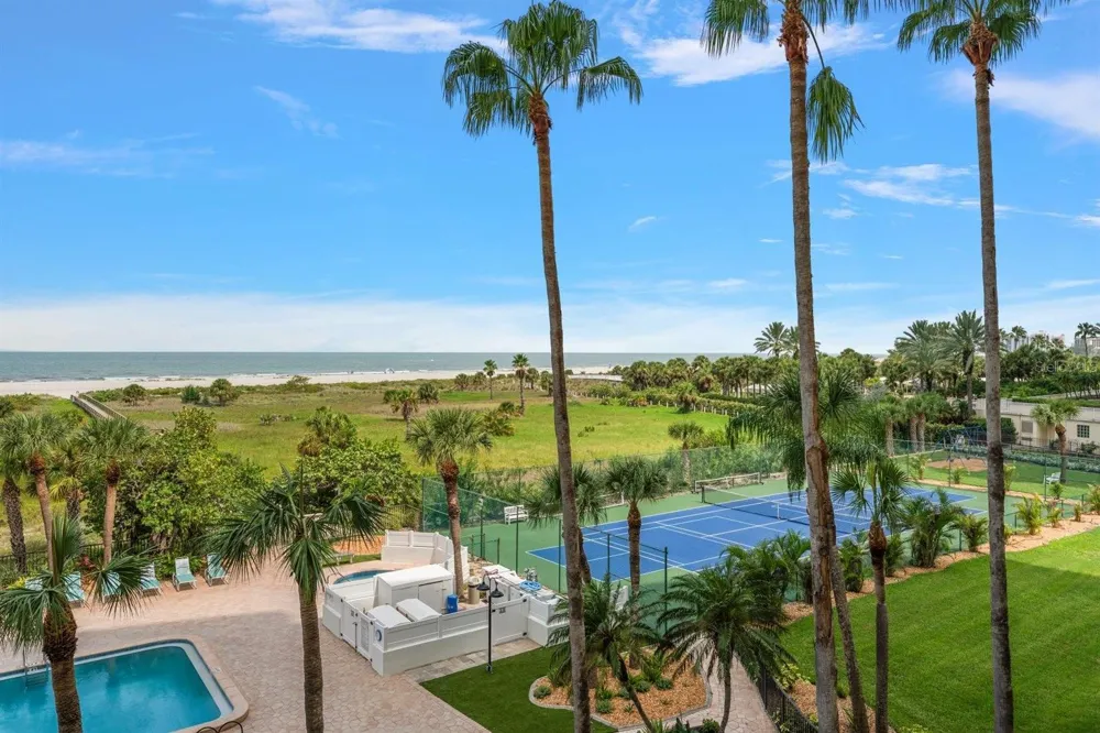 1230 GULF BOULEVARD #403 Clearwater Beach, FL 33767