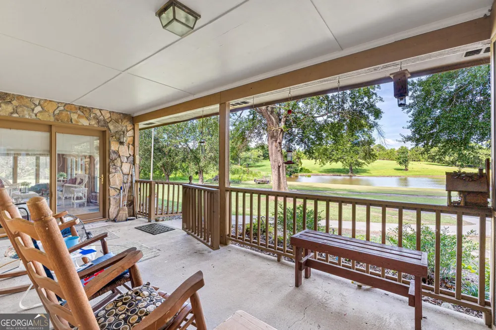 818 McCrary RD Molena, GA 30258