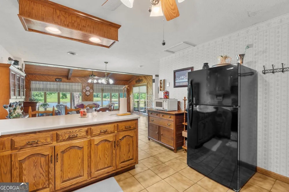 818 McCrary RD Molena, GA 30258