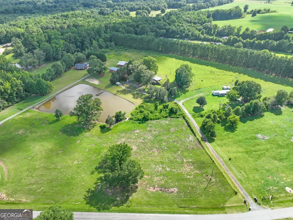 818 McCrary RD Molena, GA 30258