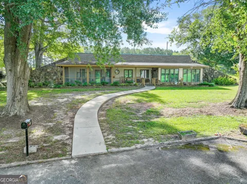 818 McCrary RD