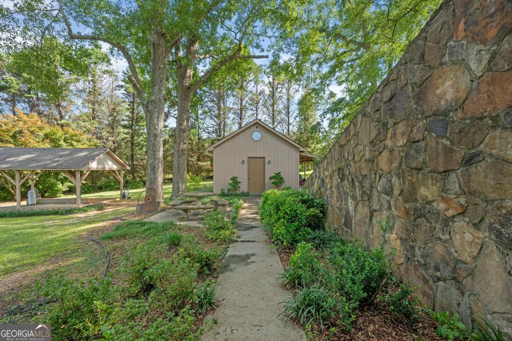 818 McCrary RD Molena, GA 30258