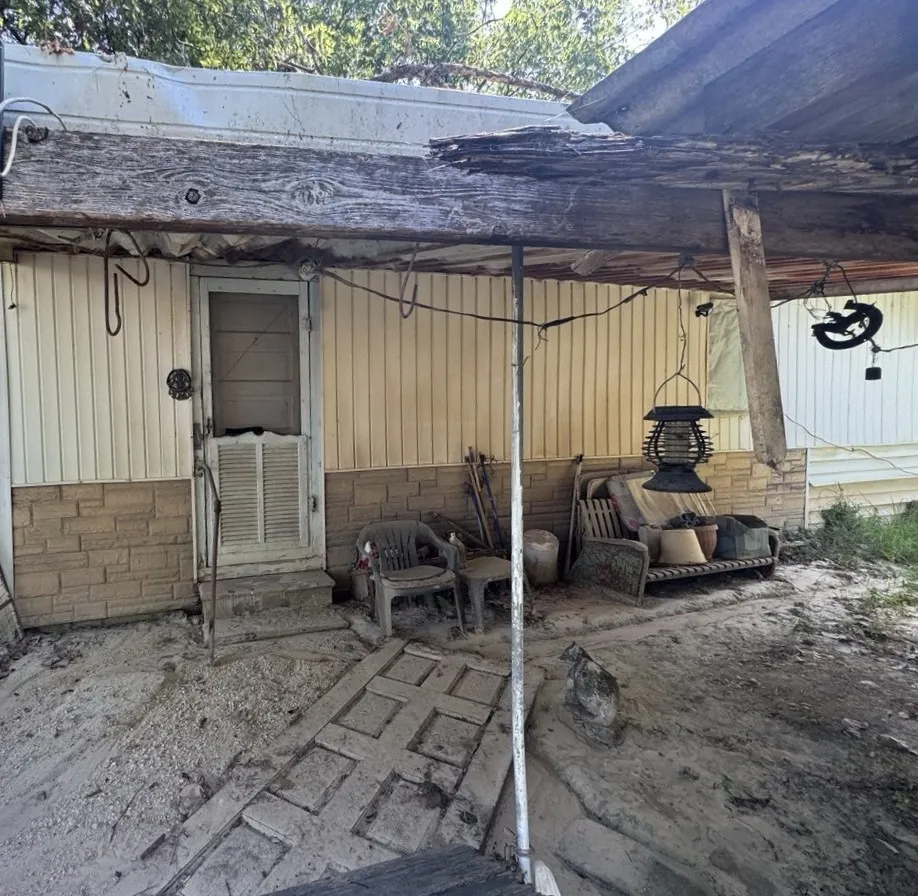 210 Oak Run Whitney, TX 76692