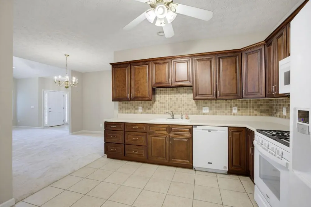 3706 Villa Springs Circle Powder Springs, GA 30127