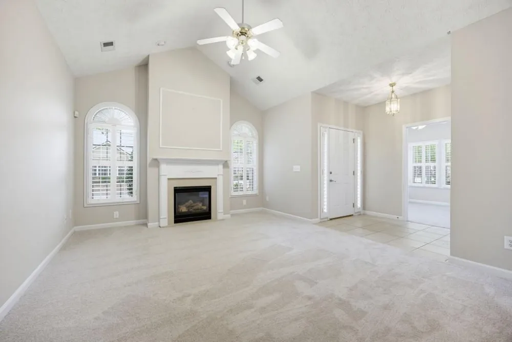 3706 Villa Springs Circle Powder Springs, GA 30127