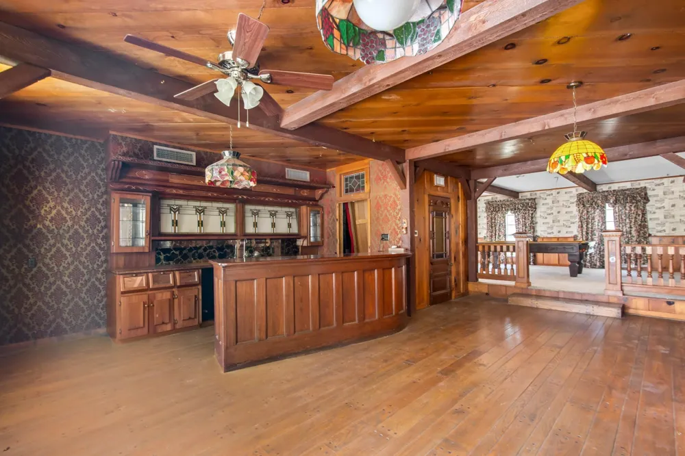 1101 Clark Street Yoakum, TX 77995