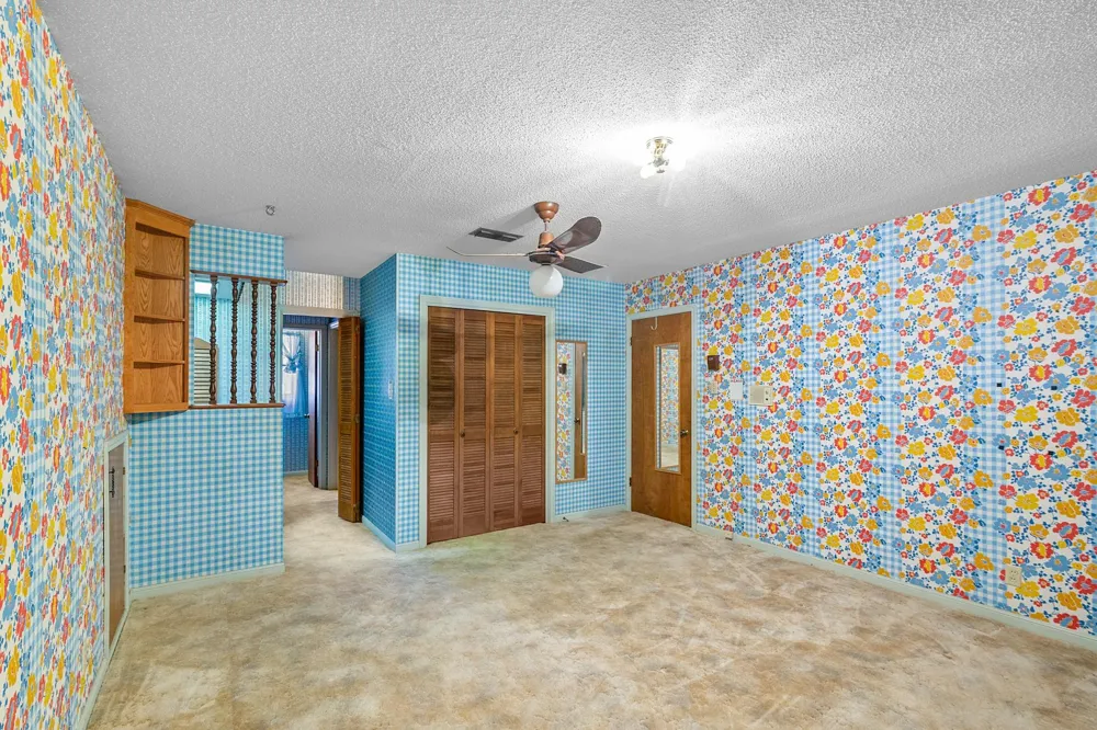 1101 Clark Street Yoakum, TX 77995
