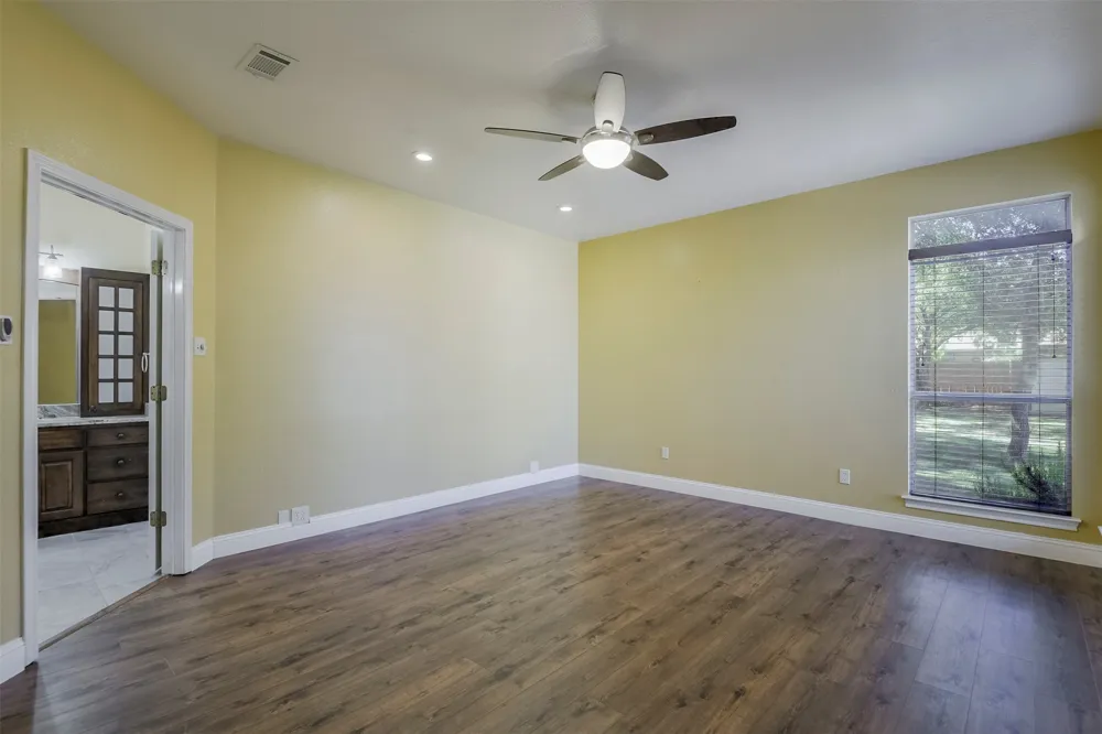102 Tiffany Trail Weatherford, TX 76086