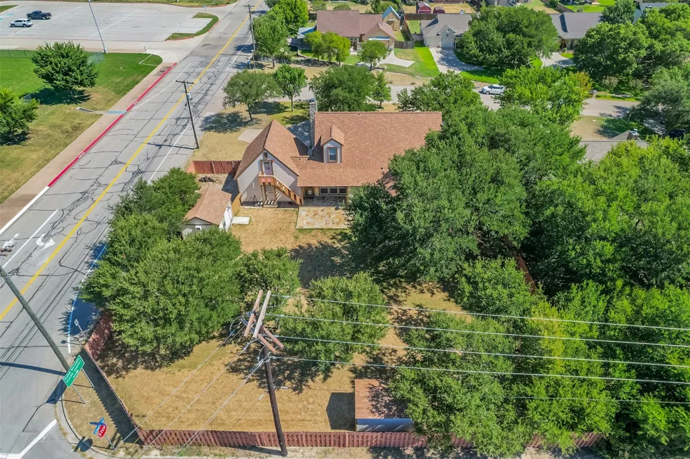 102 Tiffany Trail Weatherford, TX 76086