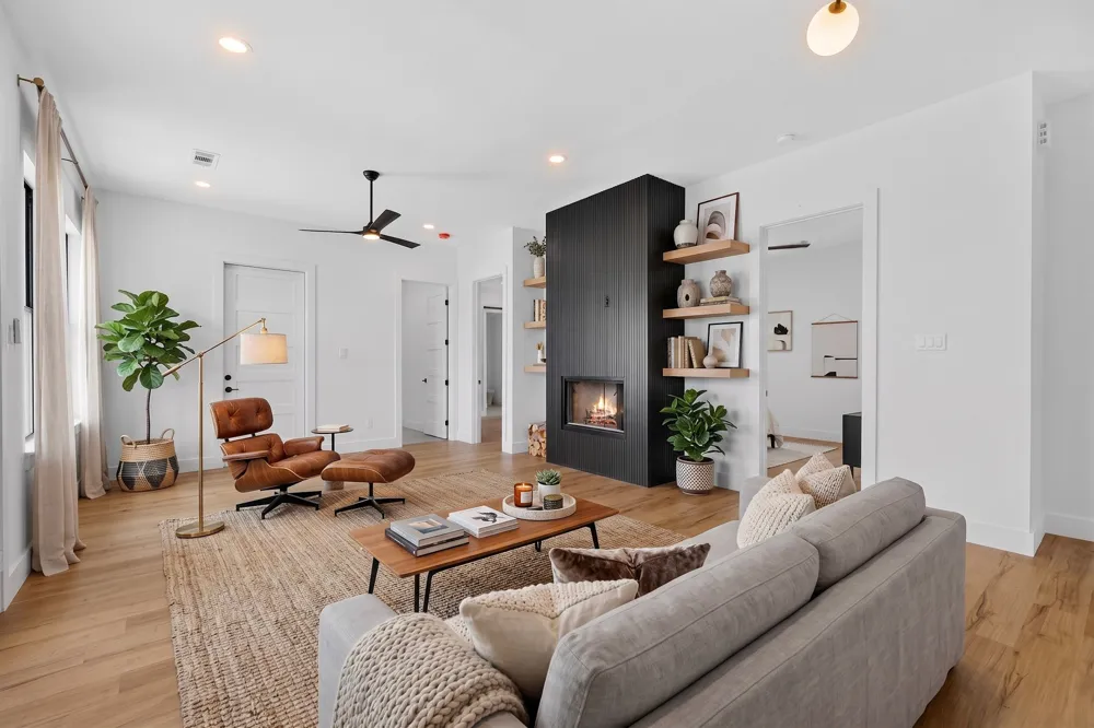 609 E Grove Street Kaufman, TX 75142