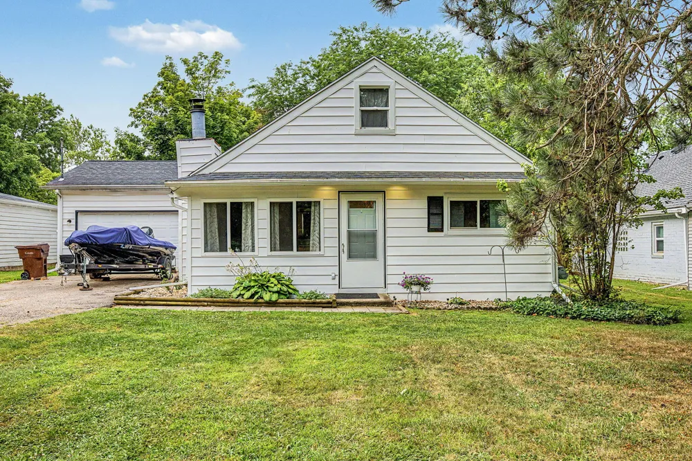 6315 Bishop Road Lansing, MI 48911