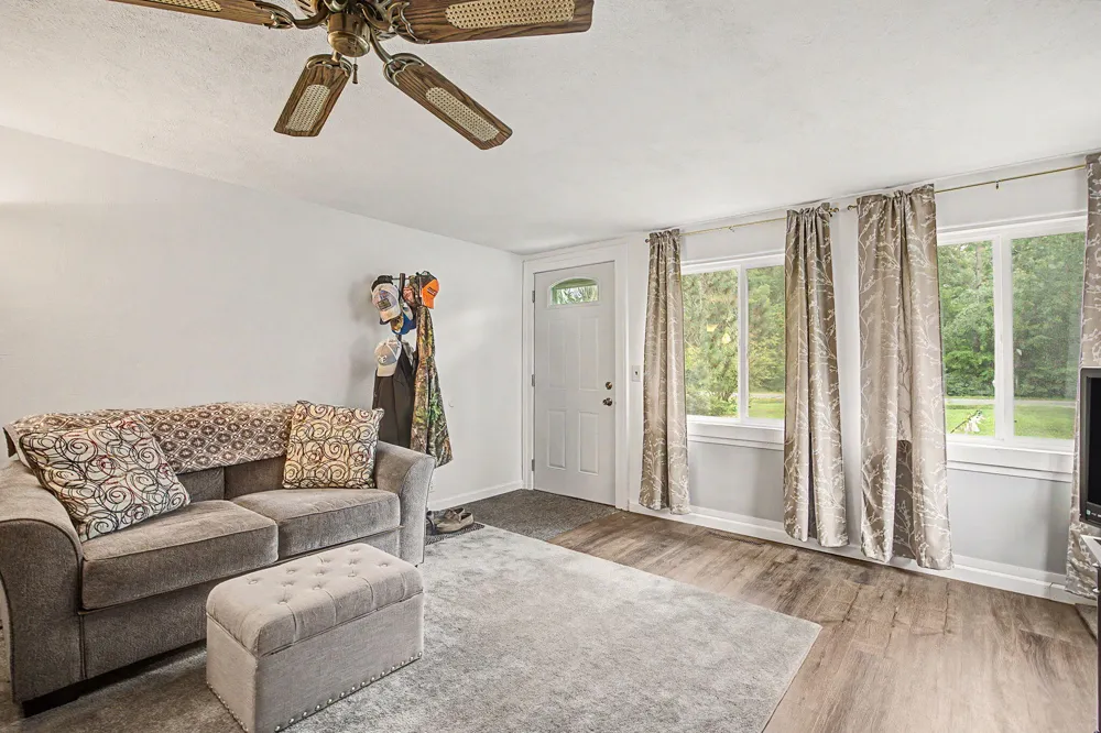 6315 Bishop Road Lansing, MI 48911