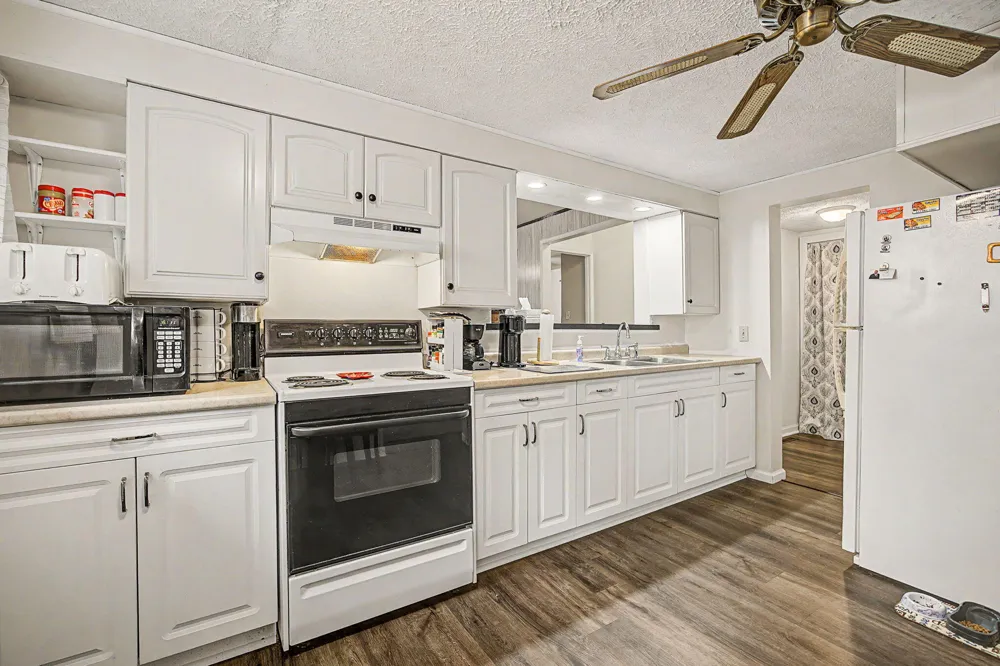 6315 Bishop Road Lansing, MI 48911
