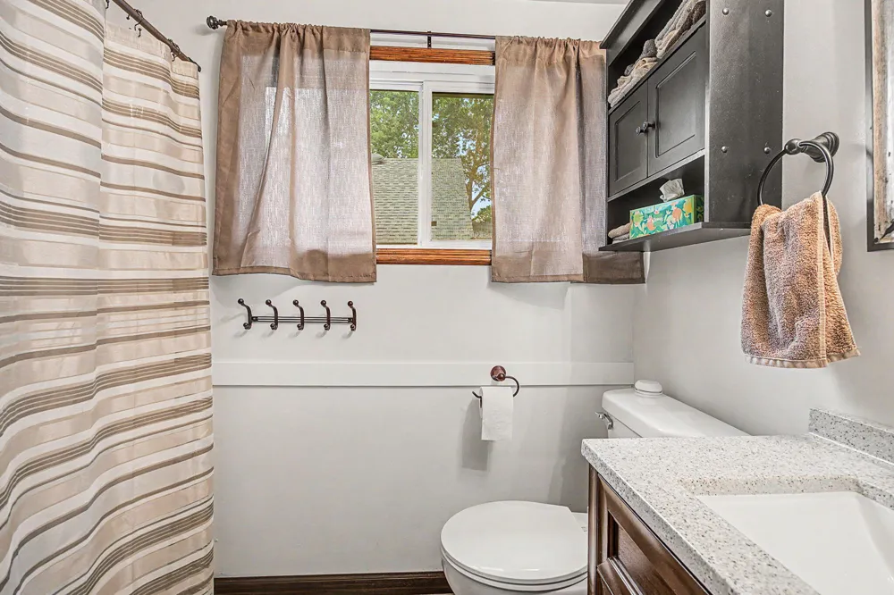 6315 Bishop Road Lansing, MI 48911