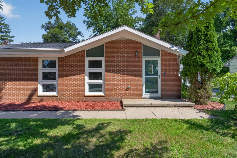 5486 Sherwood Drive Jackson, MI 49201