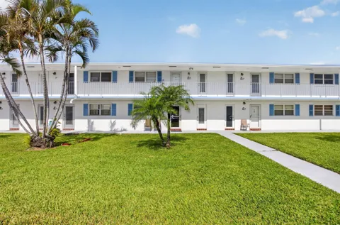 1115 LAKE TERRACE #103