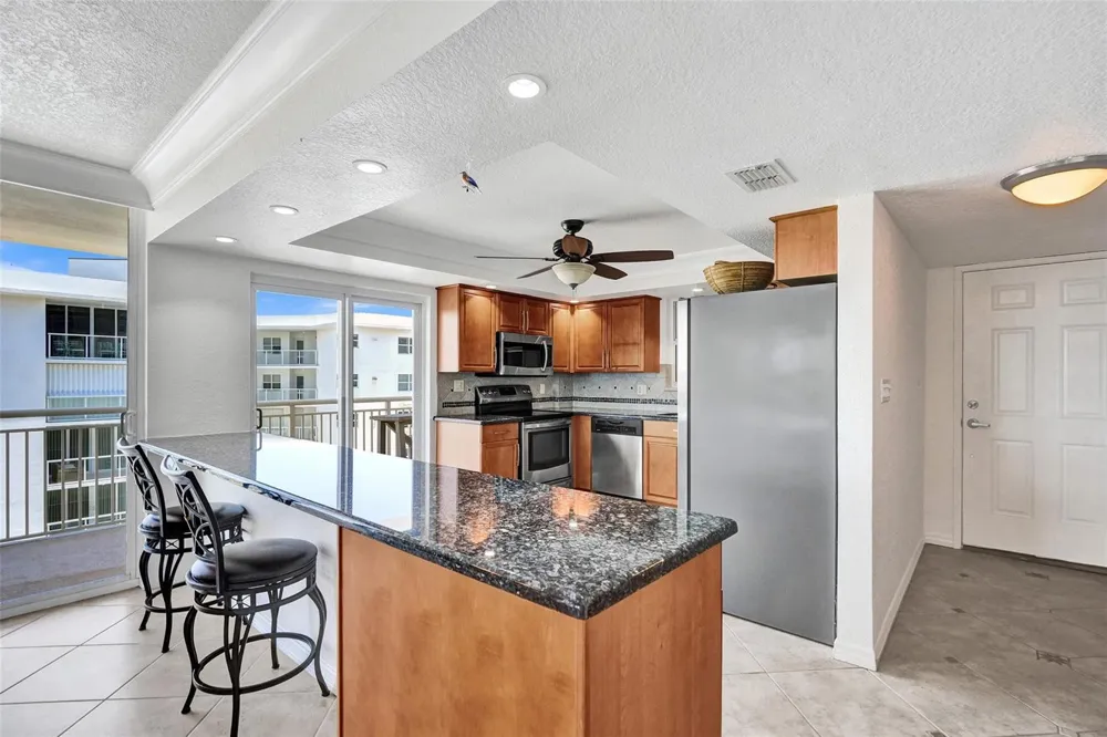 1051 Hillsboro Mile #809E Hillsboro Beach, FL 33062