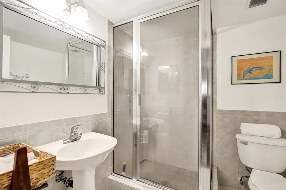1051 Hillsboro Mile #809E Hillsboro Beach, FL 33062