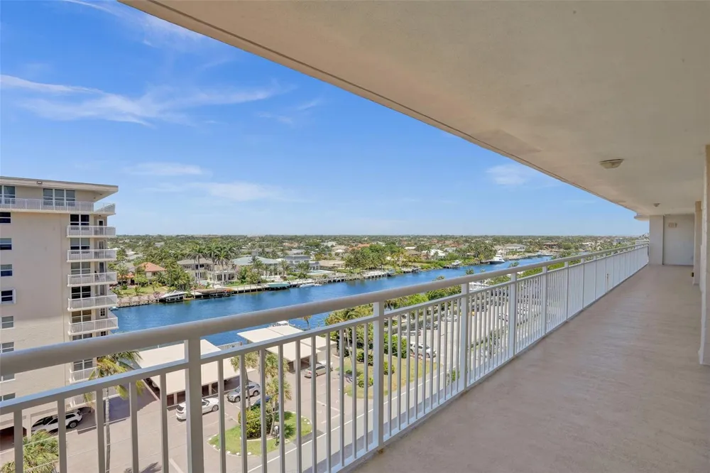1051 Hillsboro Mile #809E Hillsboro Beach, FL 33062