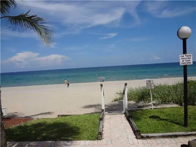 1051 Hillsboro Mile #809E Hillsboro Beach, FL 33062