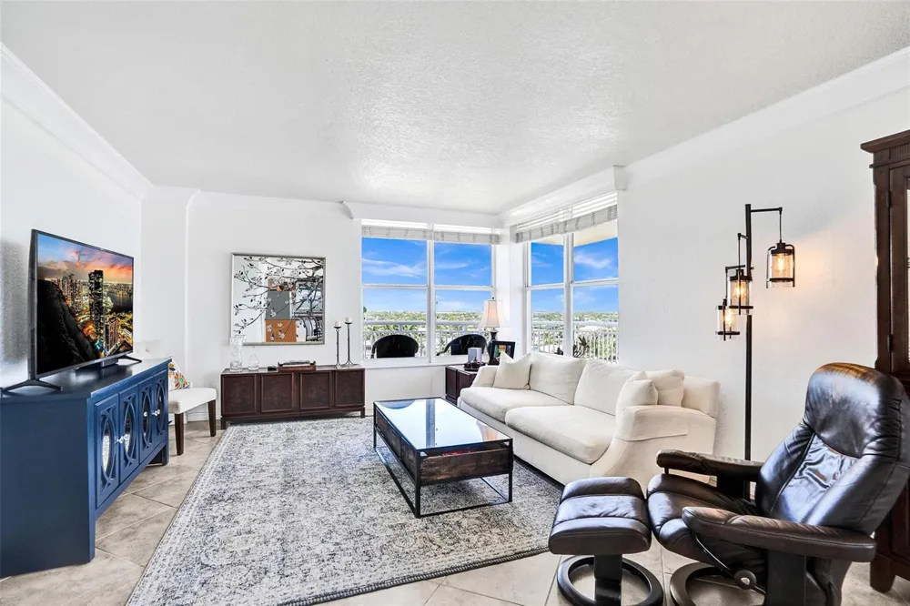 1051 Hillsboro Mile #809E Hillsboro Beach, FL 33062