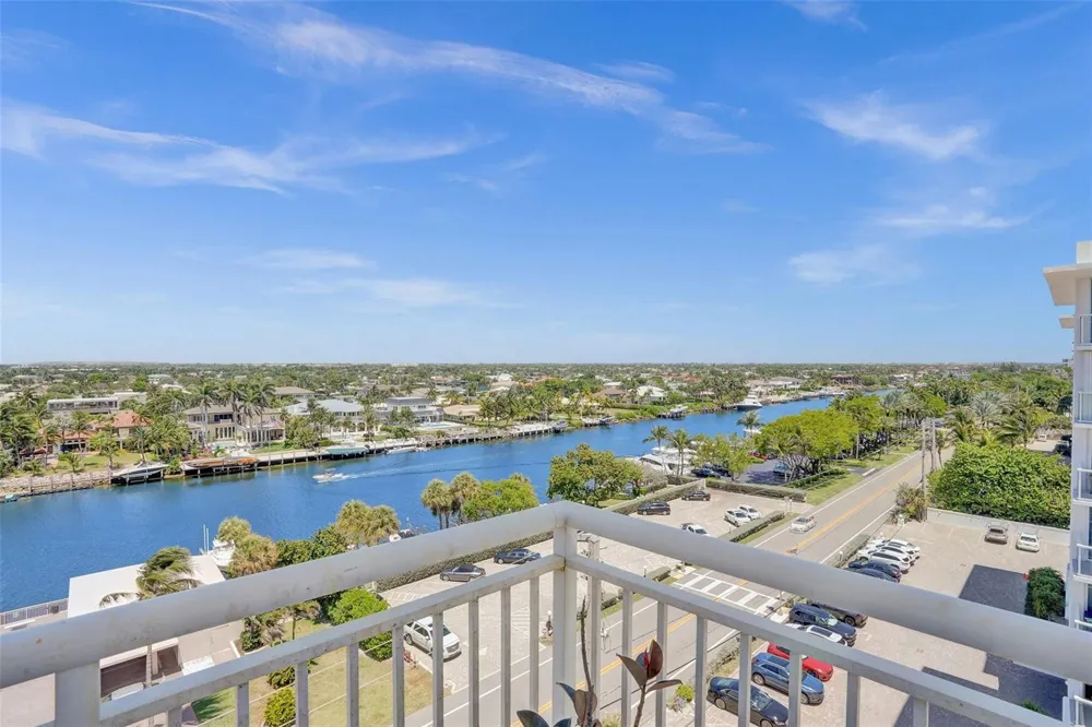 1051 Hillsboro Mile #809E Hillsboro Beach, FL 33062