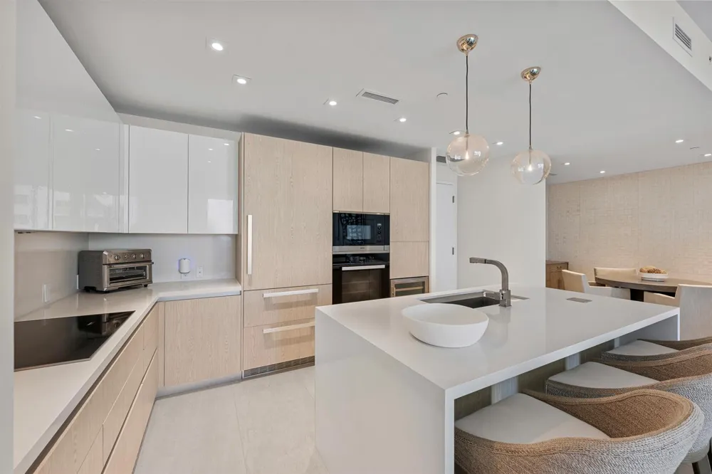 3100 OCEAN DRIVE #H-1702 Singer Island, FL 33404