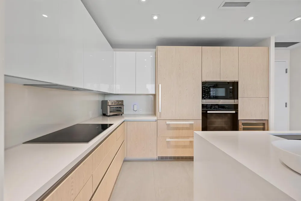 3100 OCEAN DRIVE #H-1702 Singer Island, FL 33404